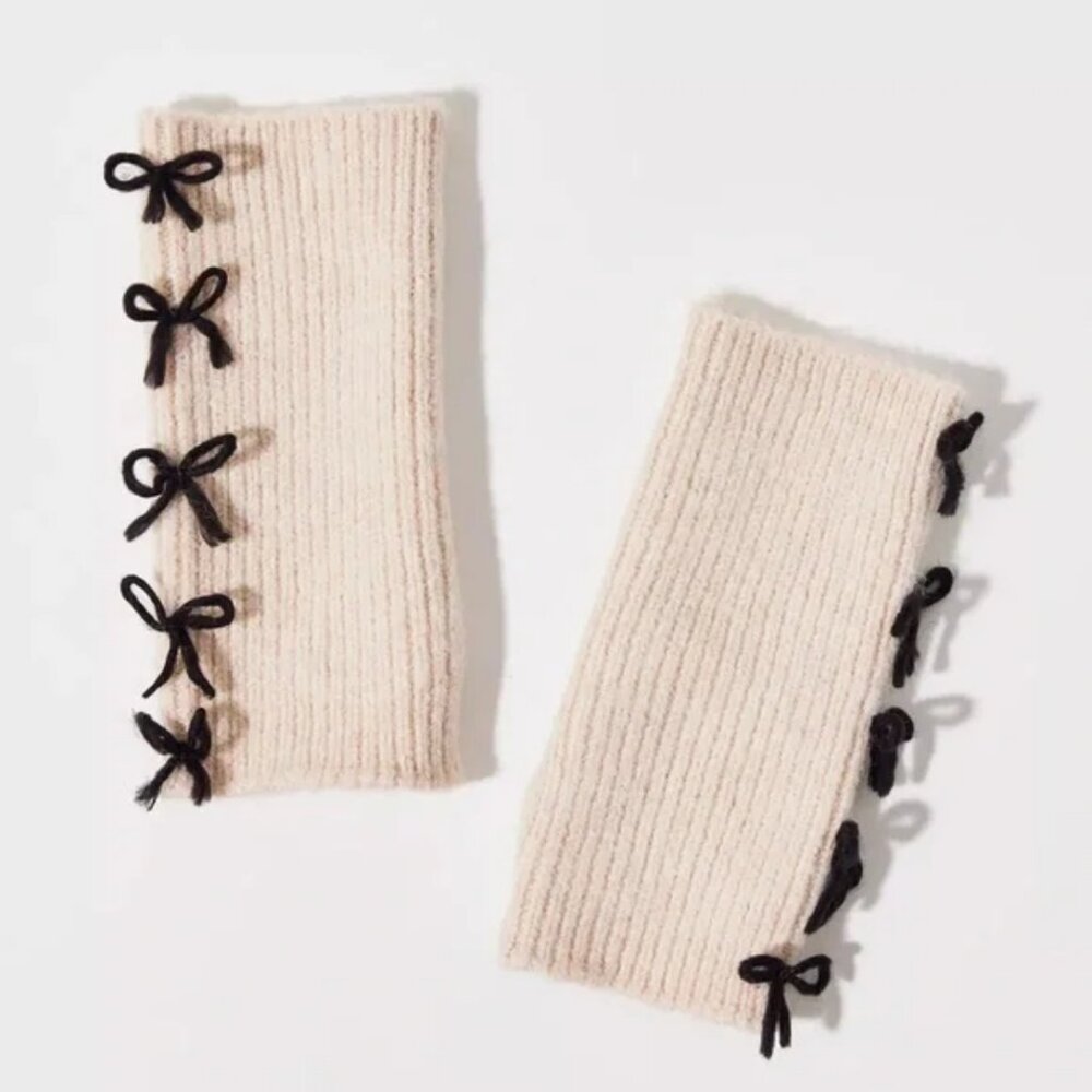Urban Outfitters Bow Deco Handwarmer Fingerless Gloves